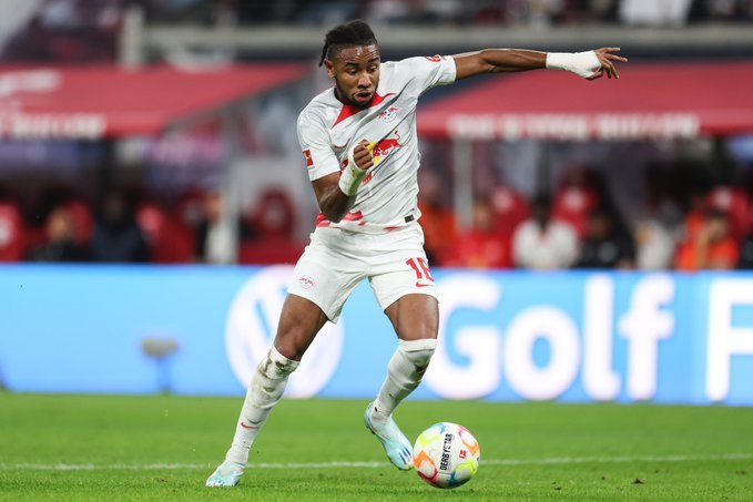 Leipzig : Nkunku opéré du poignet, opérationnel mardi prochain