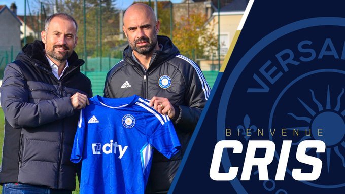 Officiel: Le FC Versailles tient son nouvel entraineur !