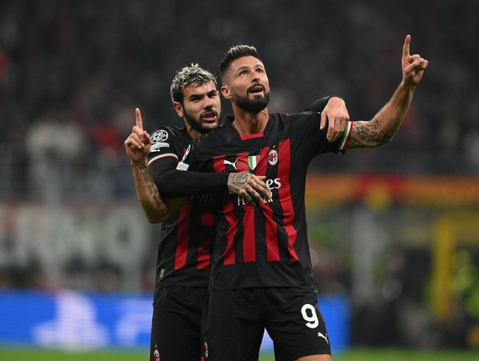 Milan: Giroud clair sur son avenir