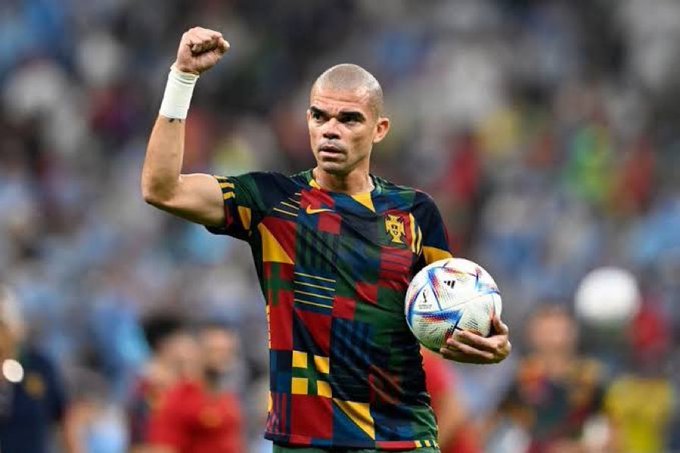 Portugal: Pepe jubile après son retour