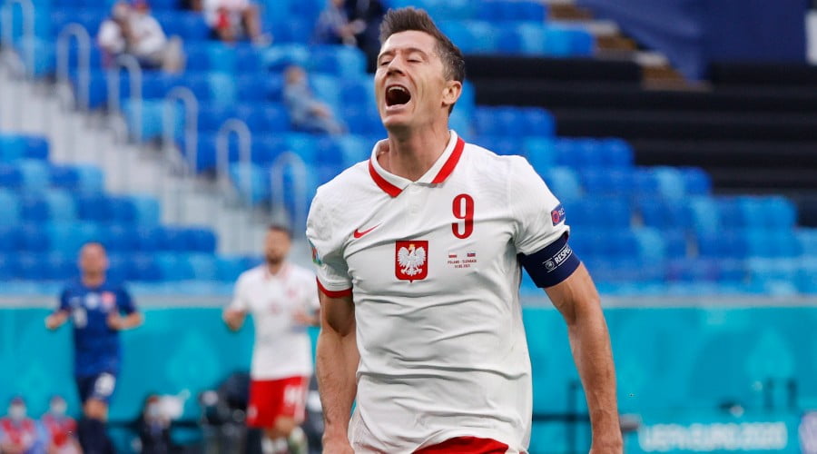 CDM 2022 : Lewandoski pénalise la Pologne