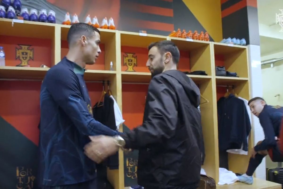 Portugal: Les retrouvailles glaciales entre Ronaldo et Bruno Fernandes (vidéo)