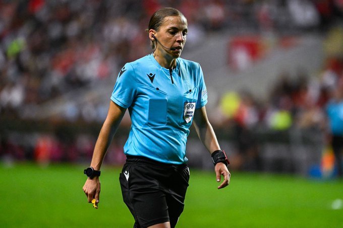 LDC: Real-Celtic, Frappart au sifflet