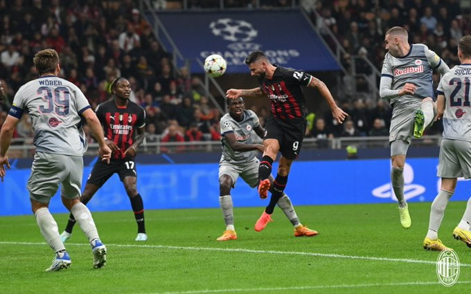 LDC : Giroud qualifie le Milan AC (mi-temps)