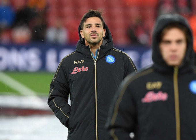 LDC: Naples tient en échec Liverpool (mi-temps)