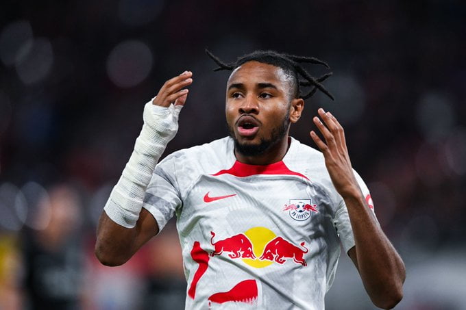 Leipzig: Nkunku indisponible plus longtemps que prévu