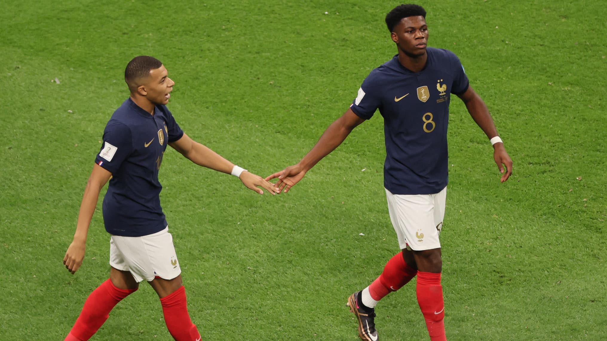 CDM 2022: Une France disciplinée mène à la pause