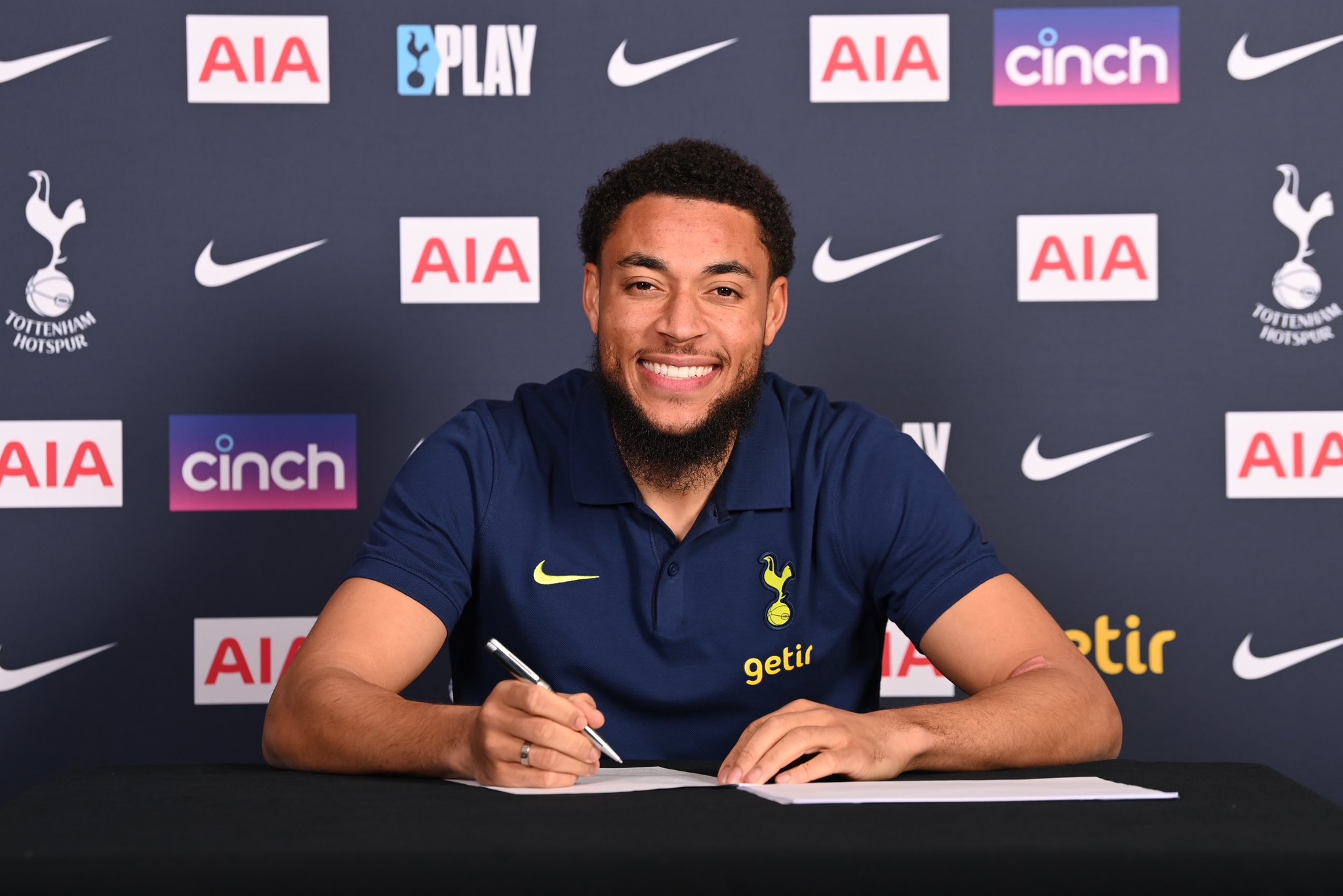 Officiel: Danjuma prêté à Tottenham !