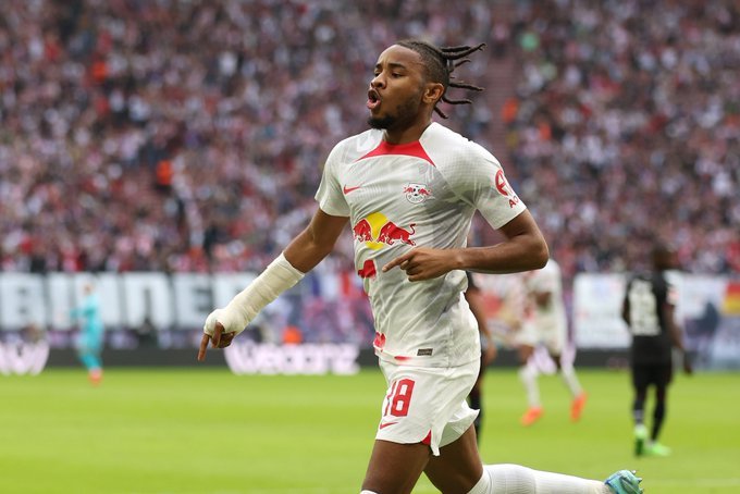 Mercato: « Nkunku va signer à Chelsea », selon le directeur sportif de Leipzig