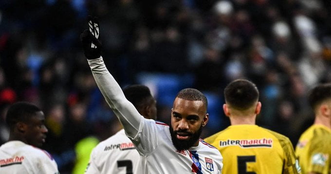 Lyon: Blanc en attend plus