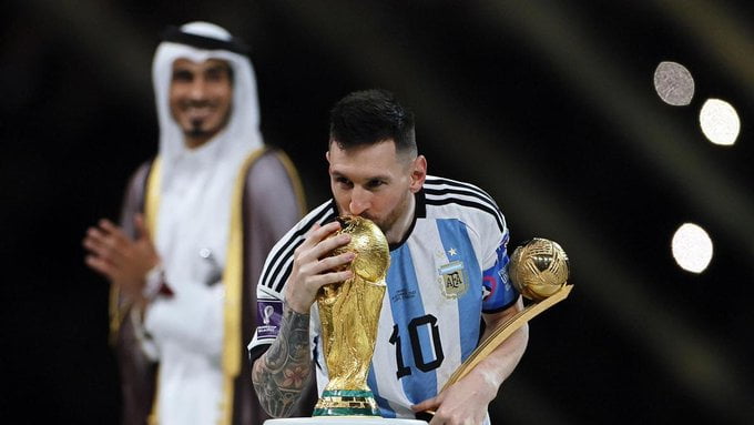Argentine: Messi sort enfin de son mutisme