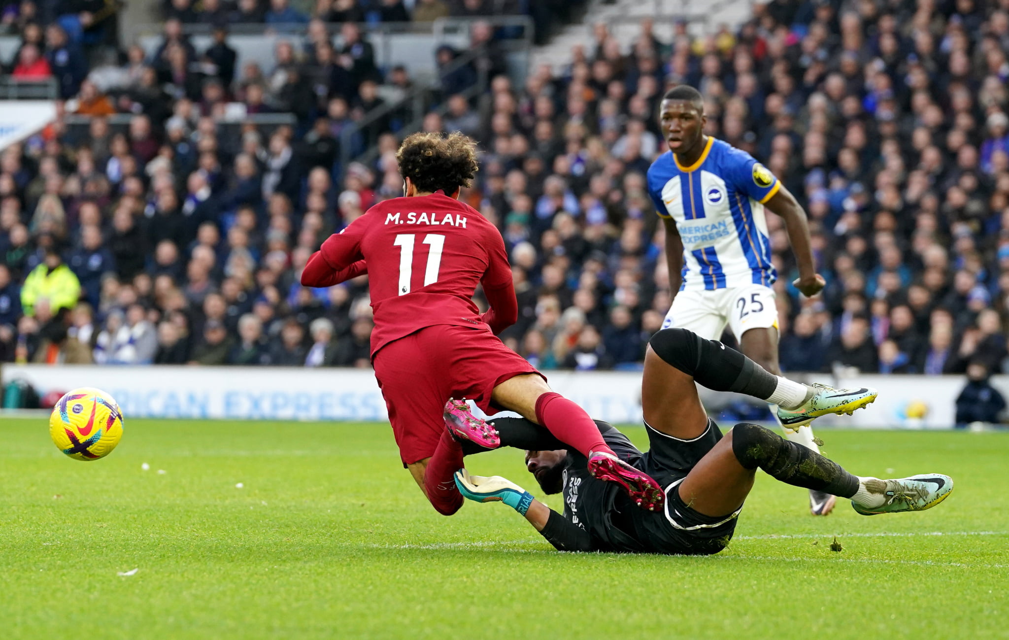 Premier League: Brighton humilie Liverpool