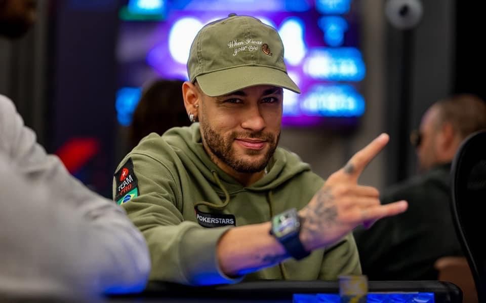 PSG: Neymar a participé à un tournoi de Poker au lendemain de la défaite contre Bayern