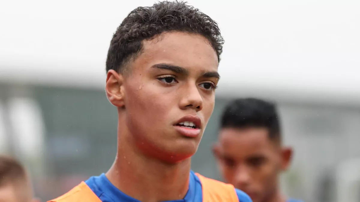 Mercato : Le fils de Ronaldinho va signer au Barça