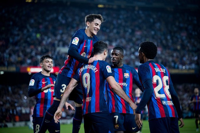 Barça: le titre, Xavi annonce « une guerre »