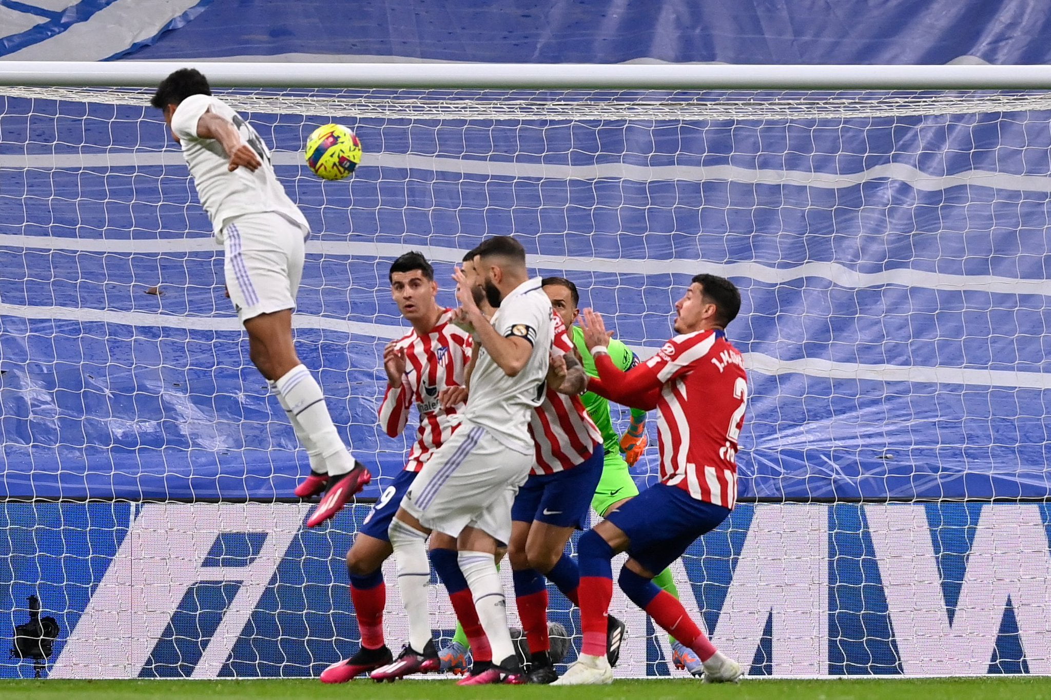 Liga: Accroché par Atlético, le Real Madrid perd 2 points dans la course au titre