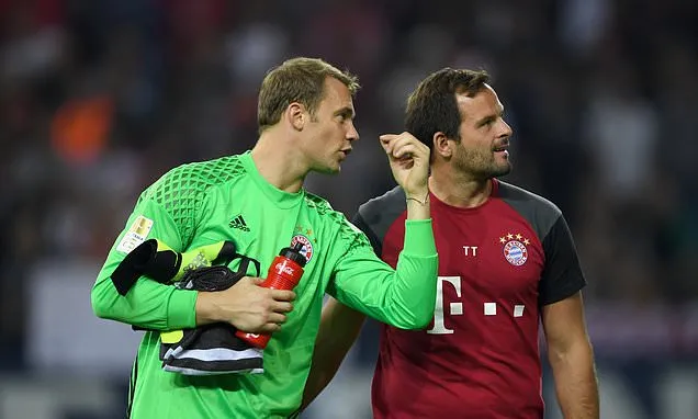 Bayern: Matthaus fracasse Neuer