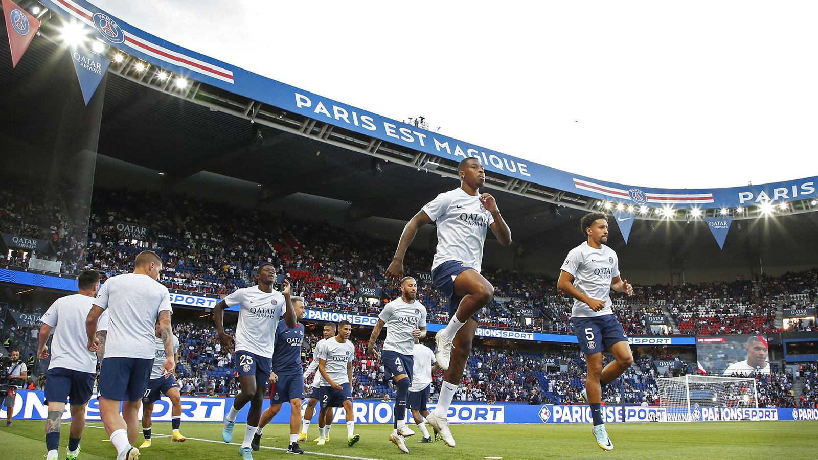 L’entraînement du PSG ouvert au public fait un carton