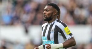 Newcastle: Saint-Maximin n’a pas envisagé un départ