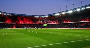 L1, L2: Les fumigènes autorisés dans les stades sous certaines conditions