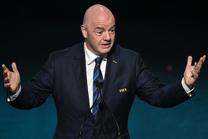 Officiel: Gianni Infantino réélu à la tête de la FIFA jusqu’en 2027