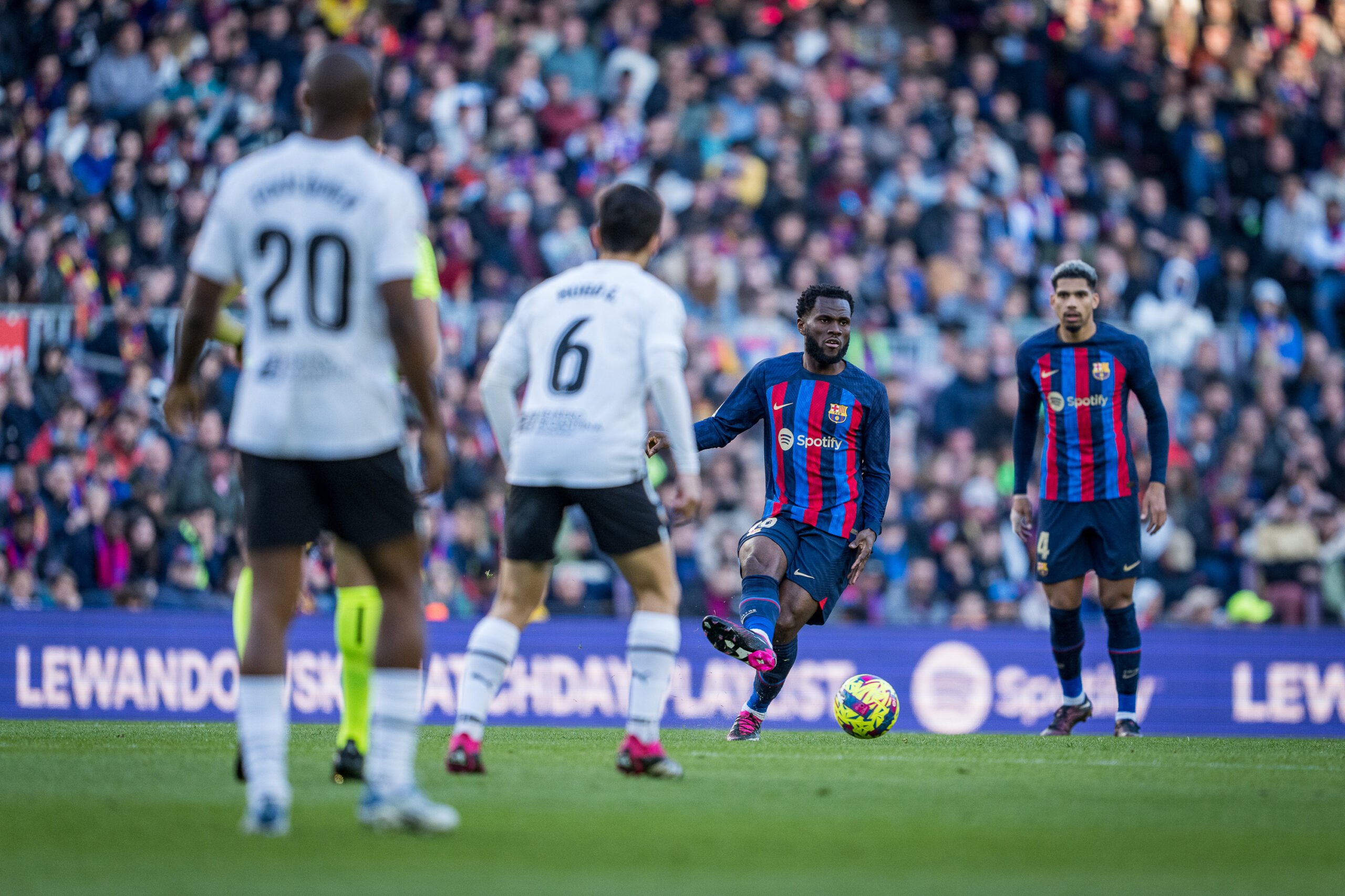 Liga: Le Barça sécurise trois points contre Valence