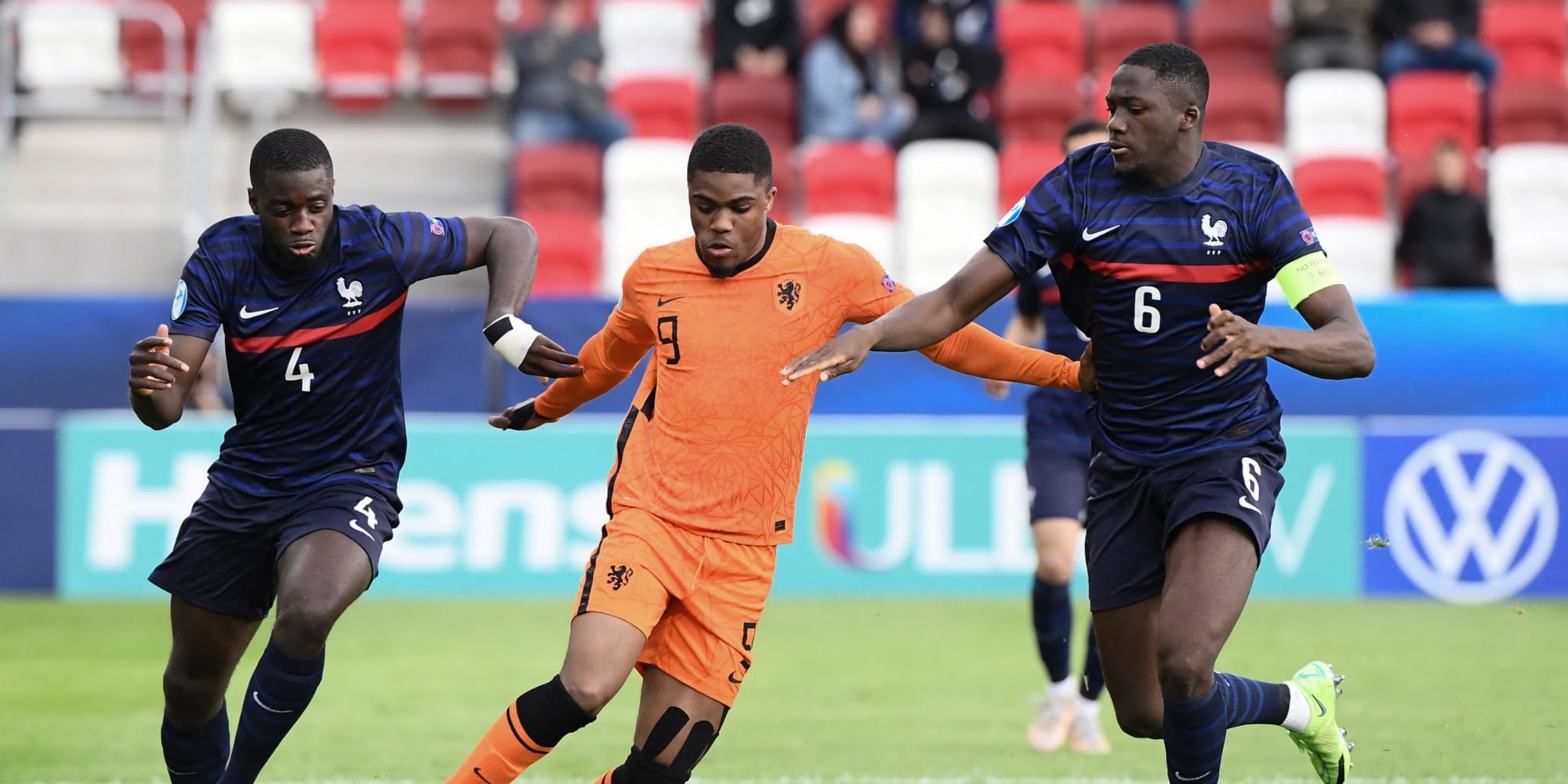 Equipe de France: Upamecano savoure son duo avec Konaté