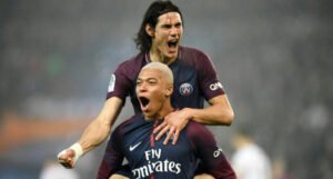 PSG: Cavani a félicité Mbappé pour son record