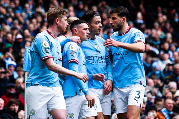 Premier League: City s’offre Newcastle et revient à deux points d’Arsenal