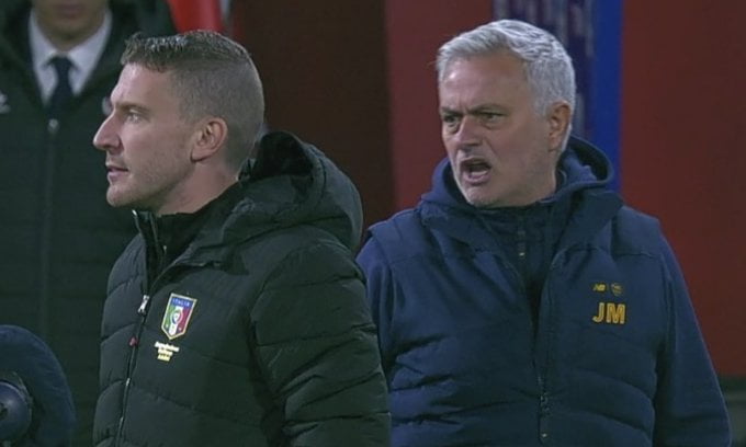Roma: Mourinho veut porter plainte contre cet arbitre
