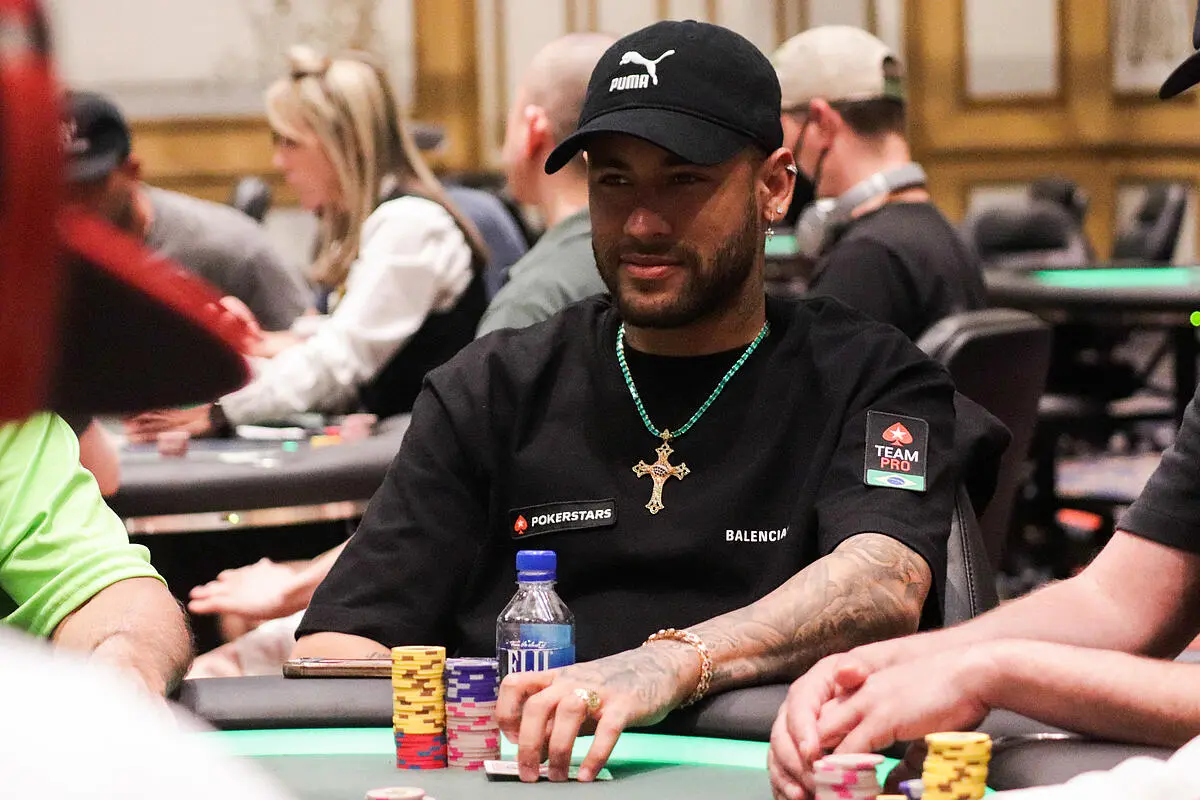 PSG: Neymar a perdu un million d’euros au poker