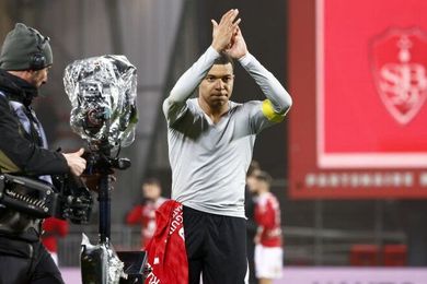 Brest-PSG : Coup de pied de Mbappé sur Belkebla, les Bretons crient au scandale