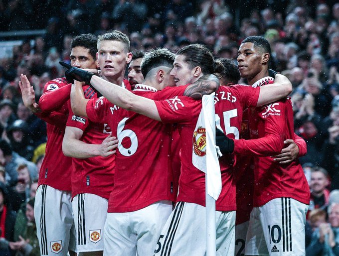 Premier League: Manchester United renoue avec le succès