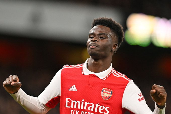 Arsenal: Bukayo Saka prolonge (Officiel)
