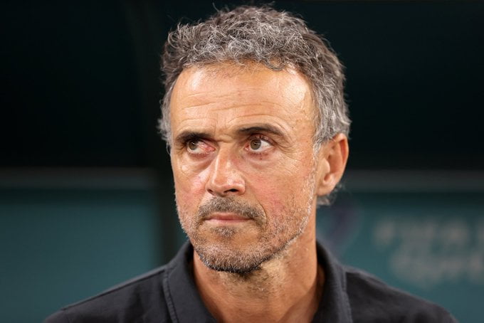 Naples: De Laurentiis évoque le dossier Enrique