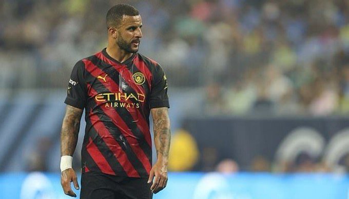 Man City: Walker met la pression sur le Real