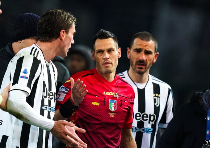 Atalanta: Le club sanctionné pour insultes racistes envers Vlahovic