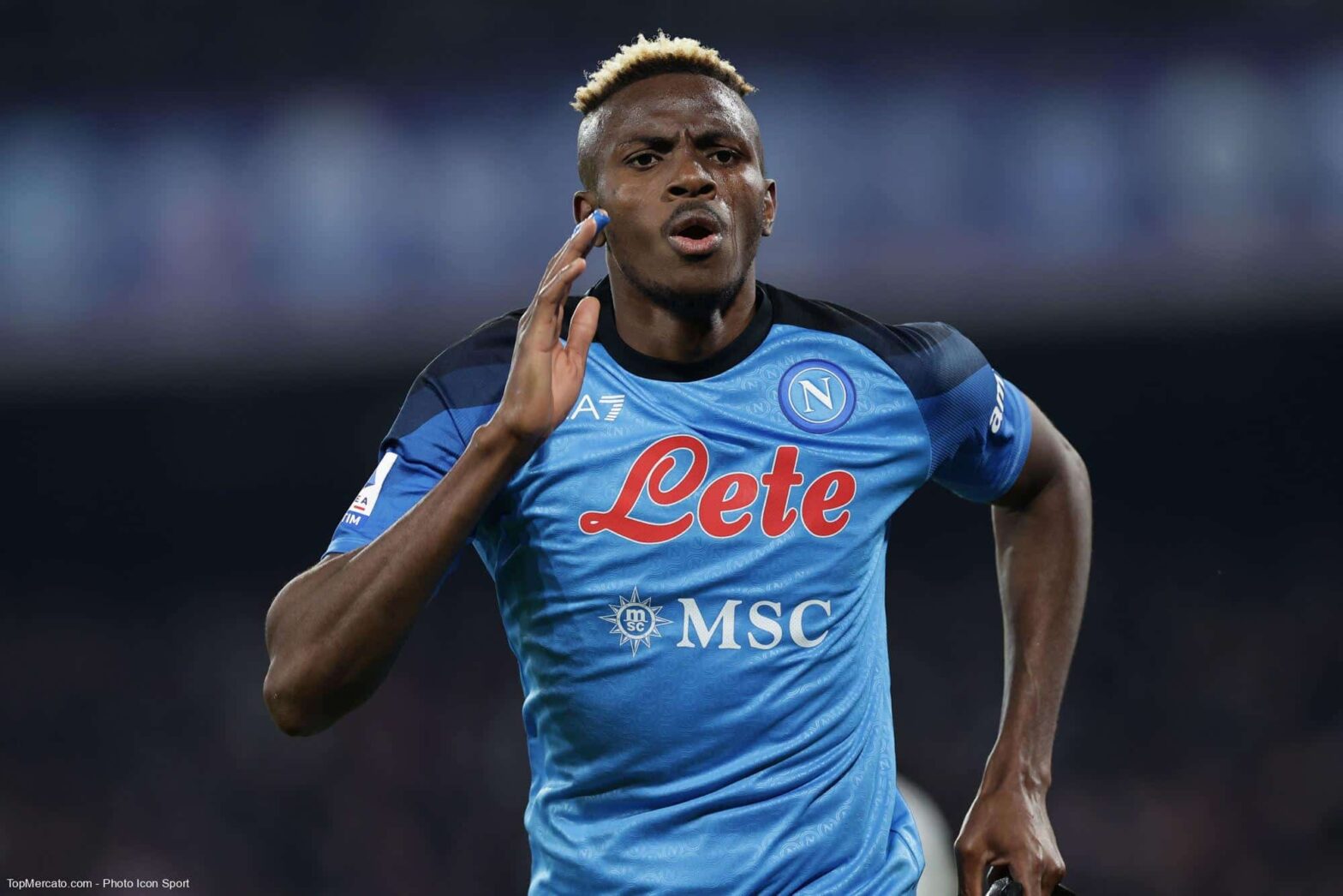 Naples rejette une offre gigantesque du PSG pour Victor Osimhen.