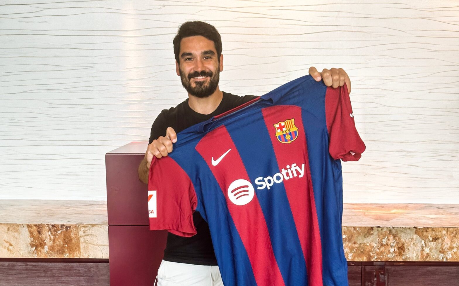 Officiel: Ilkay Gundogan signe au Barça
