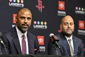 Houston : Ime Udoka revient sur un banc et fixe les objectifs pour la saison 2023-2024