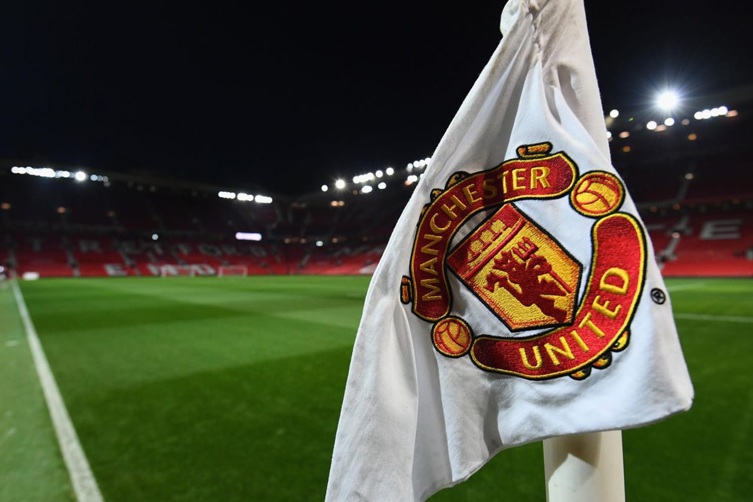 Rachat imminent de Manchester United: Découvrez les nouveaux propriétaires