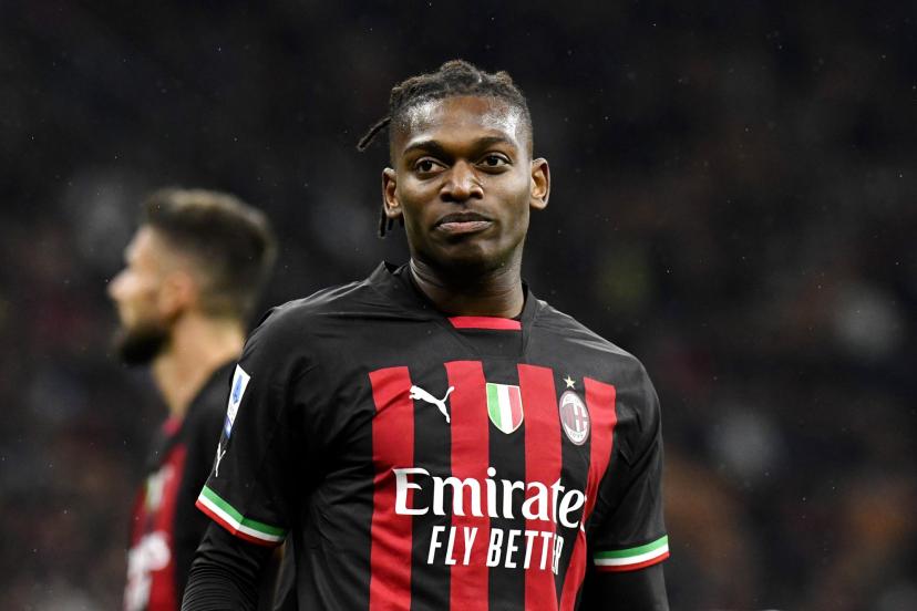 AC Milan : Rafael Leão prolonge jusqu’en 2028