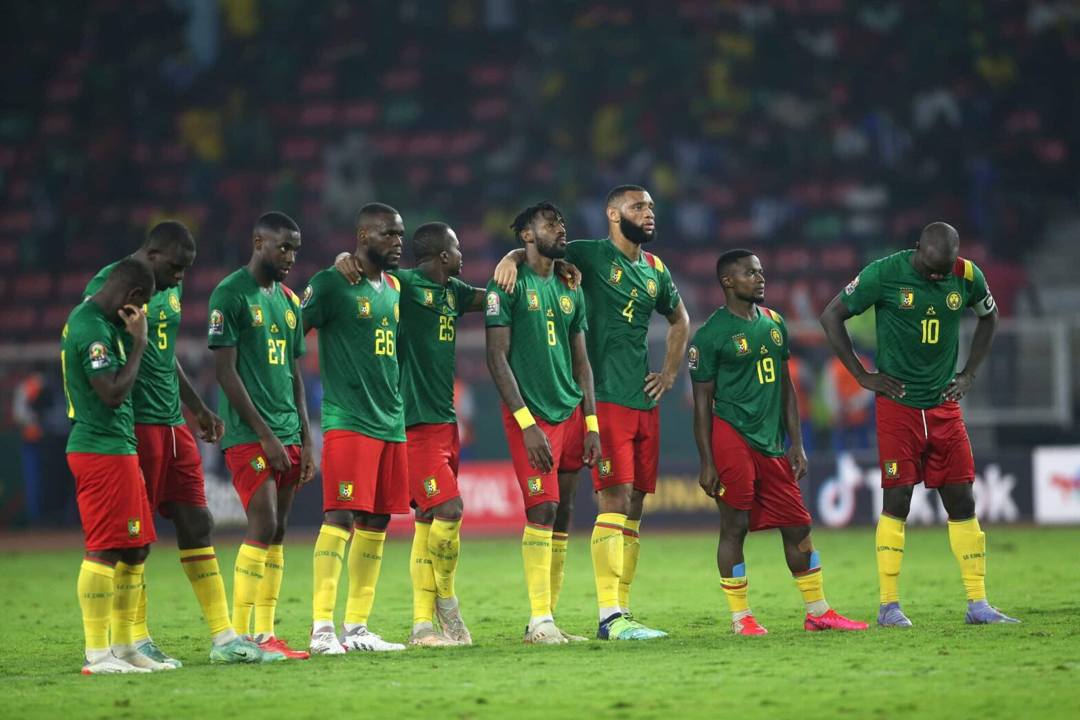 Mercato: Un milieu de terrain camerounais se dirige vers Lorient