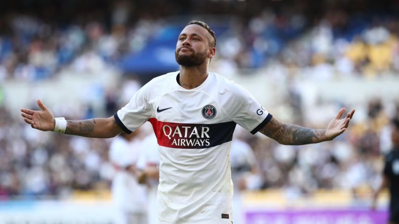 Mercato :possible venue de Neymar au Barça, l’effectif à tranché