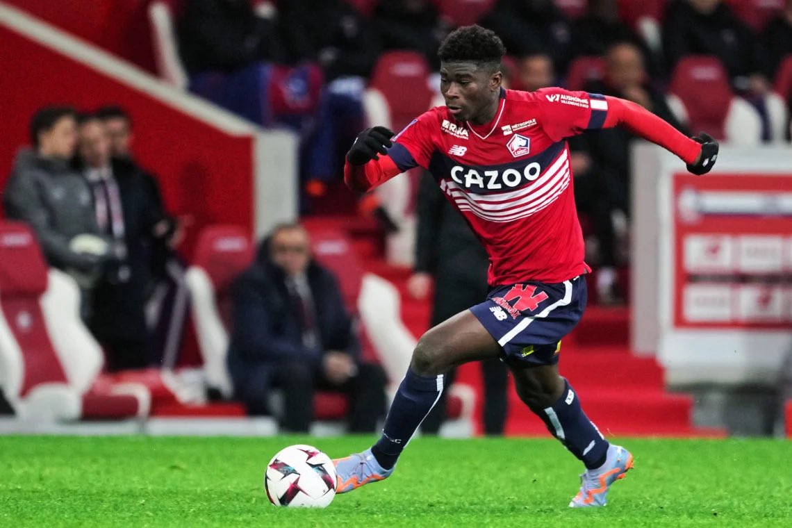 Carlos Baleba : Négociations en cours entre Brighton et Lille pour un transfert