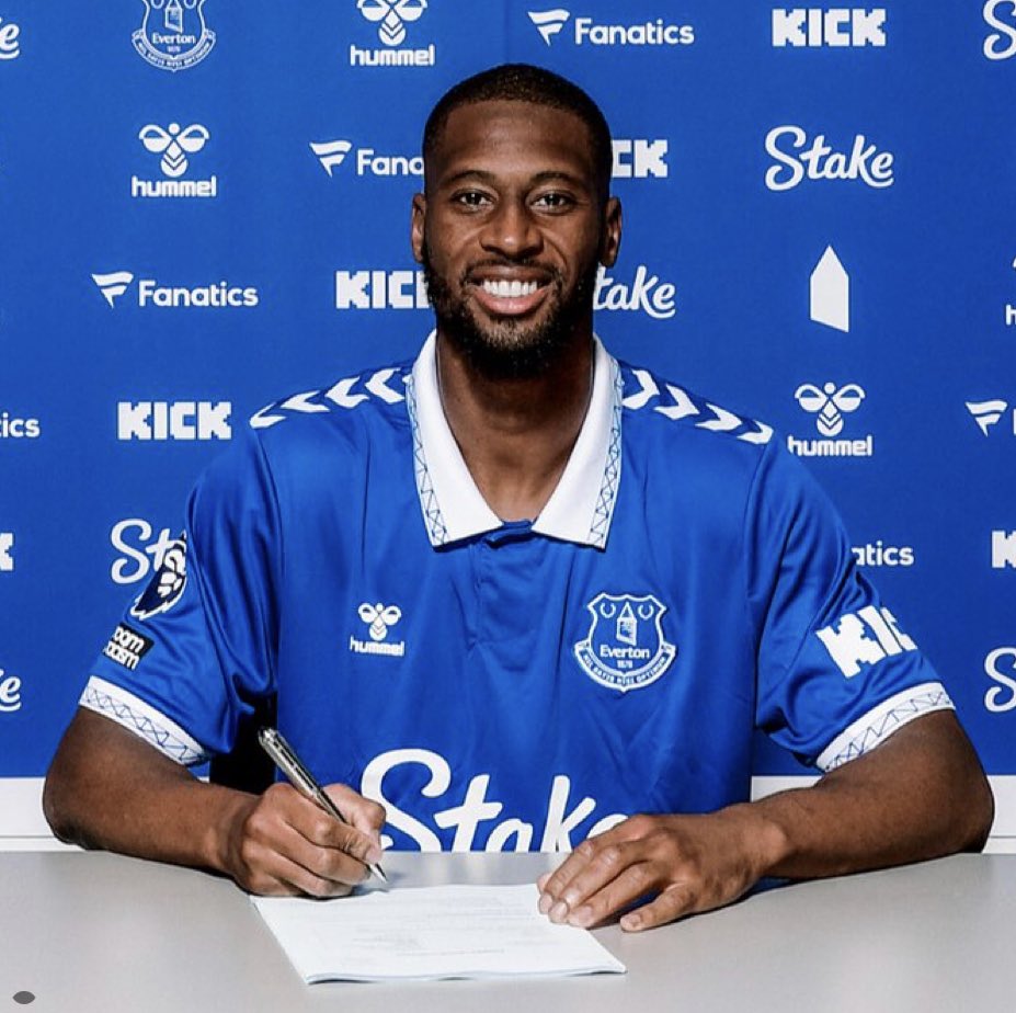 Everton conclut un accord pour l’attaquant portugais Beto