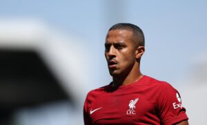 Fabrizio Romano : Aucune négociation entre Thiago Alcantara et Séville