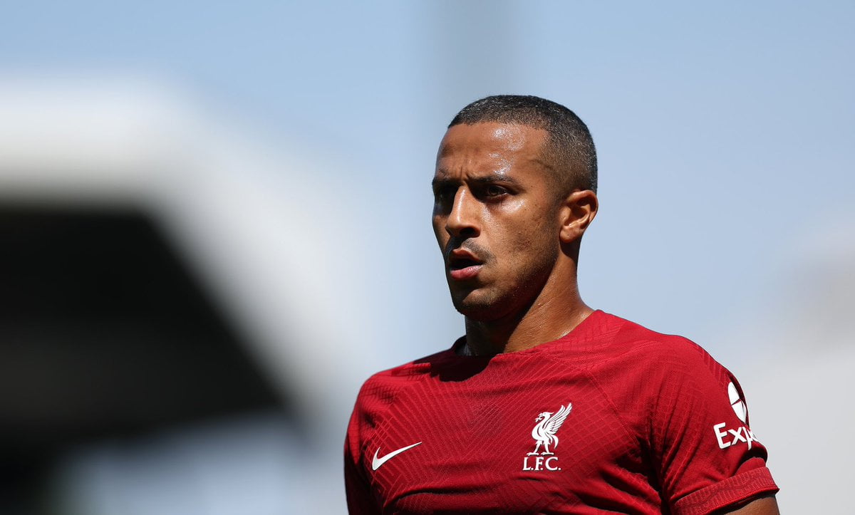 Fabrizio Romano : Aucune négociation entre Thiago Alcantara et Séville