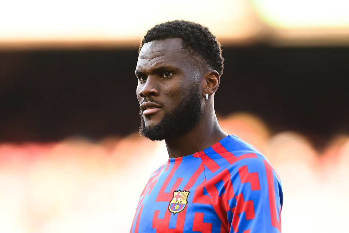 Franck Kessié en route pour Al Ahli, Barcelone finalise les documents formels