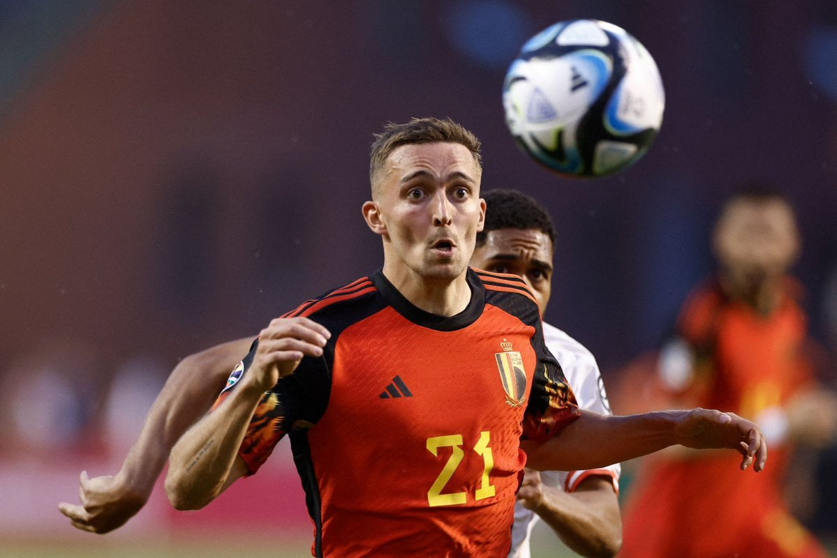Fulham se rapproche d’un accord avec Leicester pour Timothy Castagne